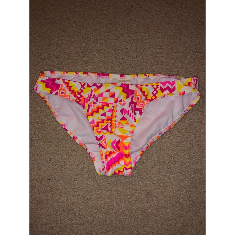 Bikini bottoms